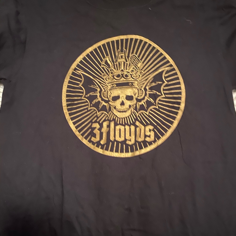 Medium 3 Floyd’s shirt